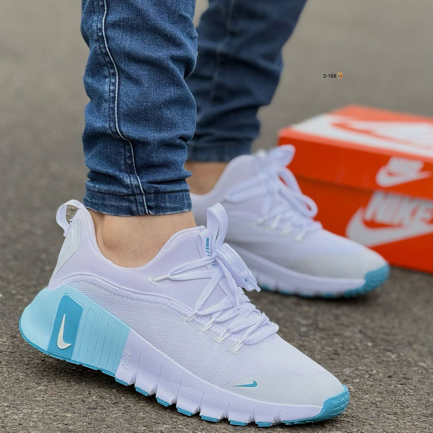 NIKE FREE DAMA Y CABALLERO