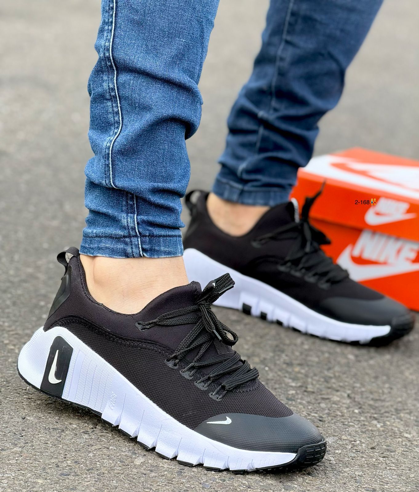 NIKE FREE DAMA Y CABALLERO